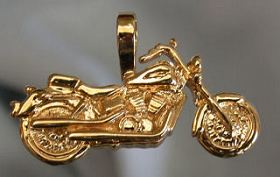 Layered Gold Cruiser Pendant